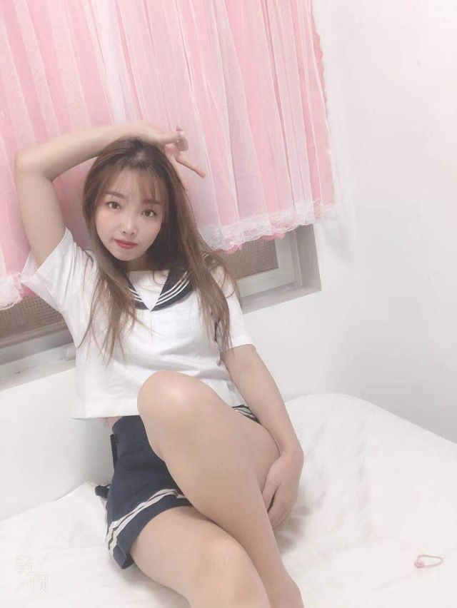 学生装非常美