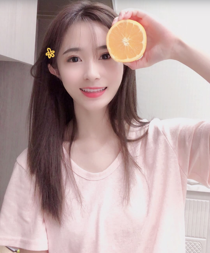清纯居家妹子